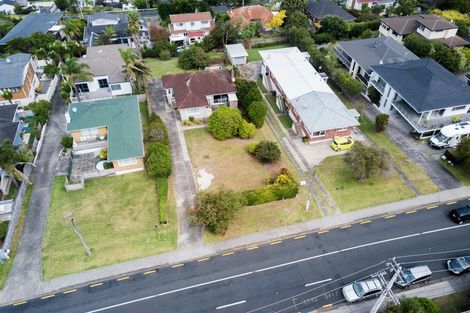 Photo of property in 16 Knights Road, Rothesay Bay, Auckland, 0630