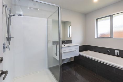 Photo of property in 25 Brockelbank Drive, Kaiapoi, 7630