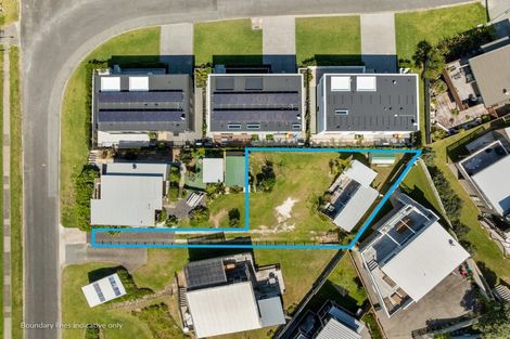 Photo of property in 305 Winifred Avenue, Whangamata, 3620