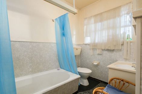 Photo of property in 10a De Lautour Road, Kaiti, Gisborne, 4010