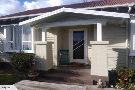 Photo of property in 2 Moore Avenue, Tawhero, Whanganui, 4501