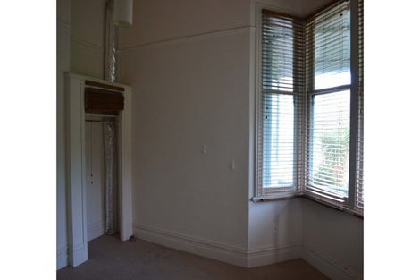 Photo of property in 2/106 Glenmore Street, Northland, Wellington, 6012