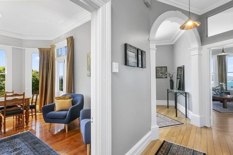 Photo of property in 121 Cliffs Road, Saint Clair, Dunedin, 9012