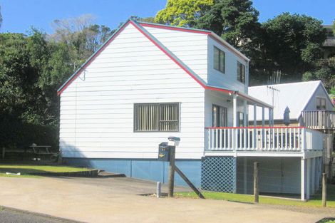 Photo of property in 17a Centennial Drive, Whitianga, 3510