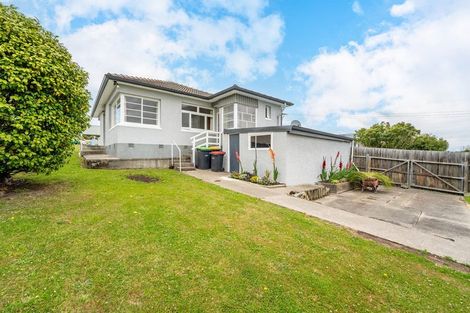 Photo of property in 35 Saint George Street, Watlington, Timaru, 7910