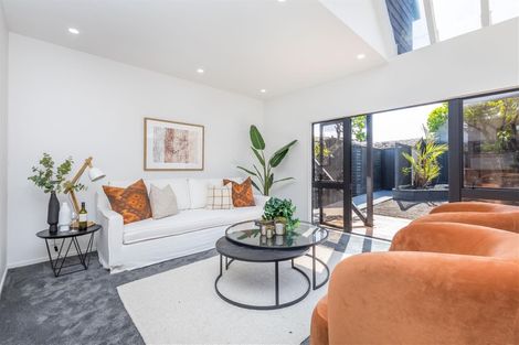 Photo of property in 8 View Road, Campbells Bay, Auckland, 0630