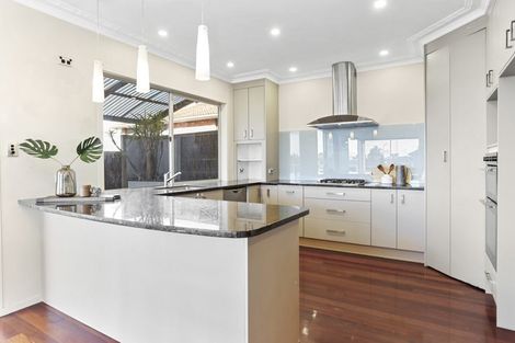 Photo of property in 213 Te Atatu Road, Te Atatu South, Auckland, 0610