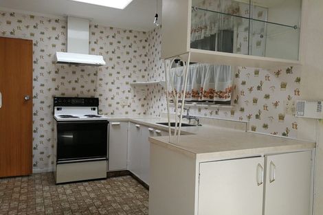 Photo of property in 1/2 Poseidon Place, Half Moon Bay, Auckland, 2012