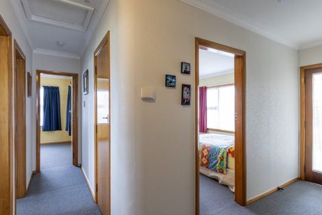 Photo of property in 145 Queen Street West, Levin, 5510