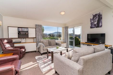 Photo of property in 10 Stewart Street, Waikouaiti, 9510