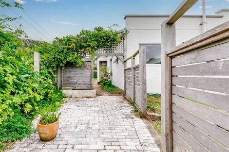 Photo of property in 53 Ocean Road, Paekakariki, 5034