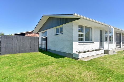 Photo of property in 2/12 Dellow Place, Spreydon, Christchurch, 8024