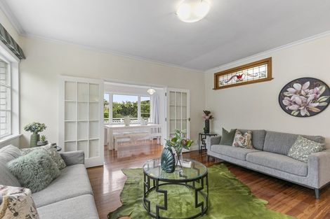 Photo of property in 44 Mandalay Terrace, Khandallah, Wellington, 6035