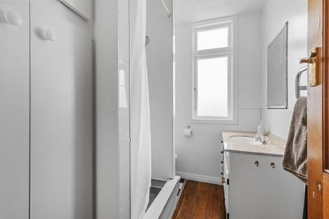 Photo of property in 16 Charlotte Avenue, Brooklyn, Wellington, 6021