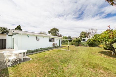 Photo of property in 37 Queen Street, Feilding, 4702