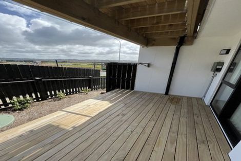 Photo of property in 2 Hinonga Loop, Silverdale, 0932