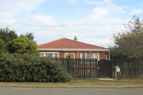 Photo of property in 2 Charles Street, Weston, Oamaru, 9401