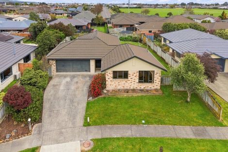 Photo of property in 71 Meridian Grove, Kelvin Grove, Palmerston North, 4414