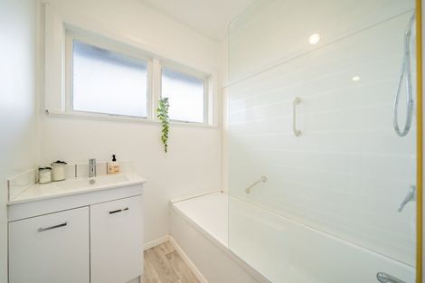 Photo of property in 1/8 Hildreth Street, Trentham, Upper Hutt, 5018