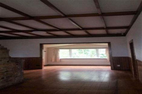 Photo of property in 50 Woodglen Road, Glen Eden, Auckland, 0602