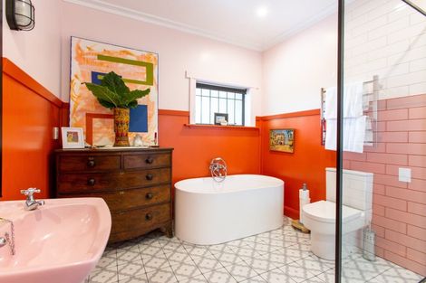 Photo of property in 7 Ranfurly Street, Dannevirke, 4930