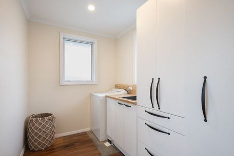 Photo of property in 6 Byron Street, Trentham, Upper Hutt, 5018