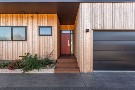 Photo of property in 16 Ardrossan Way, Tai Tapu, 7672