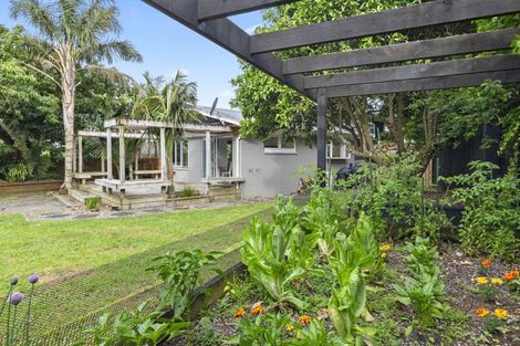 Photo of property in 25 Garden Terrace, Pukekohe, 2120