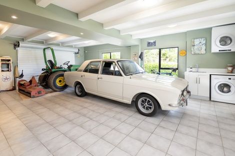 Photo of property in 26 Estuary Views, Shelly Park, Auckland, 2014