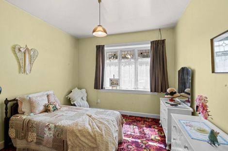 Photo of property in 37 Sylvan Street, Hillmorton, Christchurch, 8024