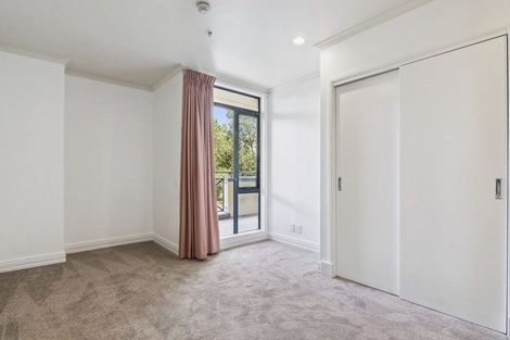 Photo of property in 2c/7-11 Bute Road, Browns Bay, Auckland, 0630