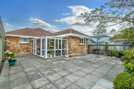 Photo of property in 40 Buffon Street, Waltham, Christchurch, 8023