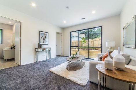 Photo of property in 49 Blacks Road, Greenhithe, Auckland, 0632