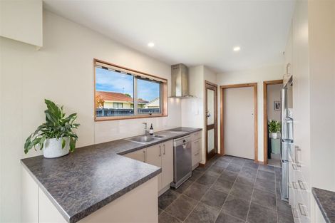 Photo of property in 325 Sawyers Arms Road, Bishopdale, Christchurch, 8053
