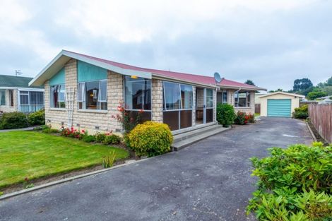 Photo of property in 16 Flatman Crescent, Geraldine, 7930