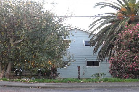 Photo of property in 51 Raumati Road, Raumati Beach, Paraparaumu, 5032