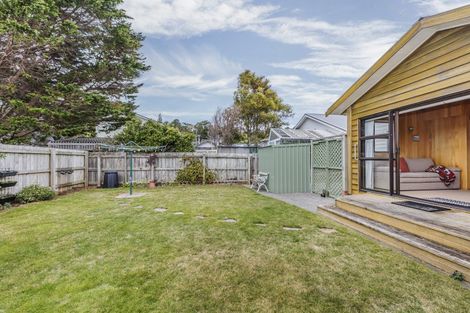 Photo of property in 77 Devonshire Road, Miramar, Wellington, 6022