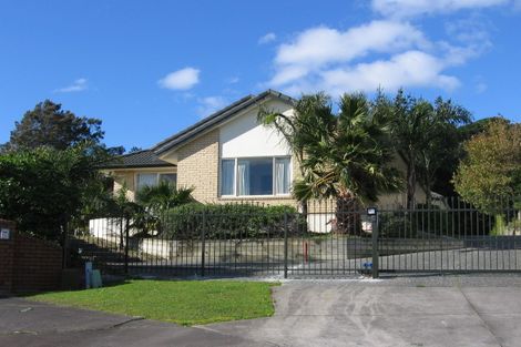 Photo of property in 32 Anaheim Boulevard, Shamrock Park, Auckland, 2016