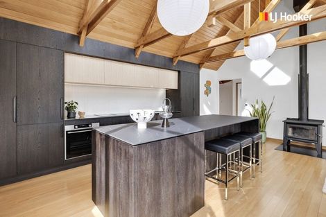 Photo of property in 25 Coolock Crescent, Waverley, Dunedin, 9013