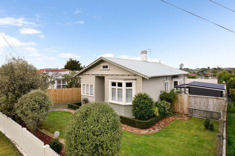 Photo of property in 9 Mahoe Street, Melville, Hamilton, 3206