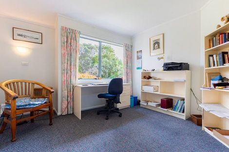 Photo of property in 29 Cranbrook Grove, Waikanae, 5036