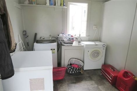 Photo of property in 6 Howard Street, Gore, 9710