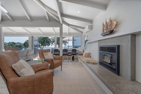 Photo of property in 115 Buffalo Beach Sh25 Road, Whitianga, 3510