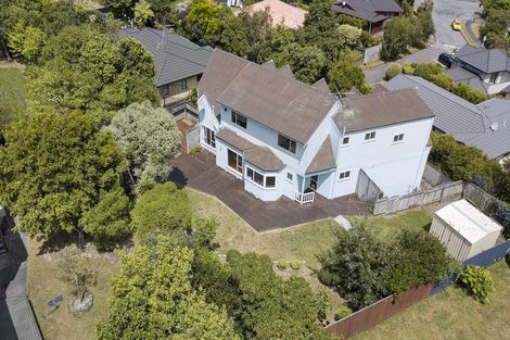 Photo of property in 24 Saunders Close, Whitby, Porirua, 5024