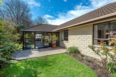 Photo of property in 11 Elvira Court, Bishopdale, Christchurch, 8053