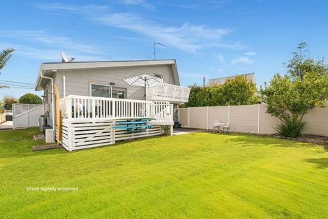 Photo of property in 82 Percy Road, Papamoa Beach, Papamoa, 3118
