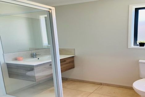 Photo of property in 27 Nicolau Avenue, Rolleston, 7615