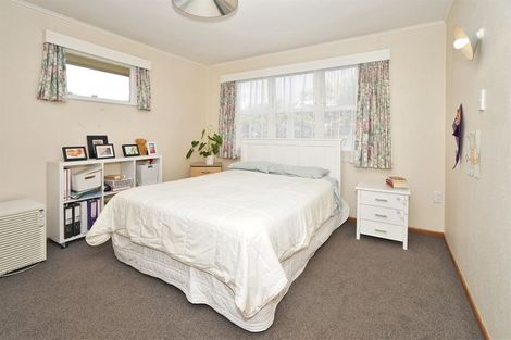 Photo of property in 16a Eton Drive, Hillcrest, Hamilton, 3216