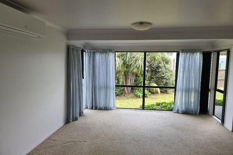 Photo of property in 542 Don Buck Road, Westgate, Auckland, 0614