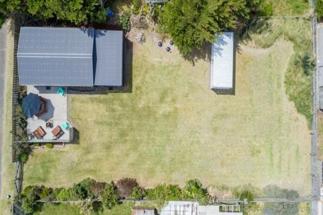 Photo of property in 16 Te Kiri Street, Himatangi Beach, Foxton, 4891